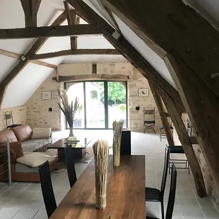 Konukevi Le Clos Lotois - D'hotes De Charme Entre Padirac Et Rocamadour Gramat